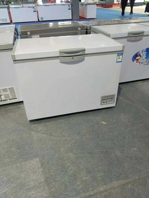 Horizontal freezer a freezer for refrigerating fresh food and meat Direct cooling