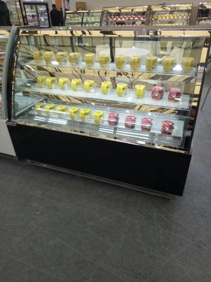 Large Capacity Cake Display Cabinet Refrigerator Arc Type With Lamp